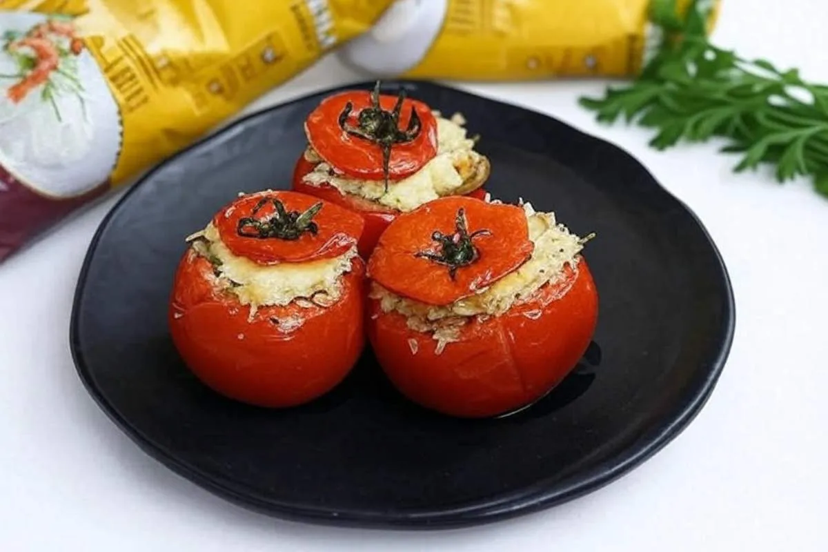 Tomates farcies avec du riz : recette de grand-mère 