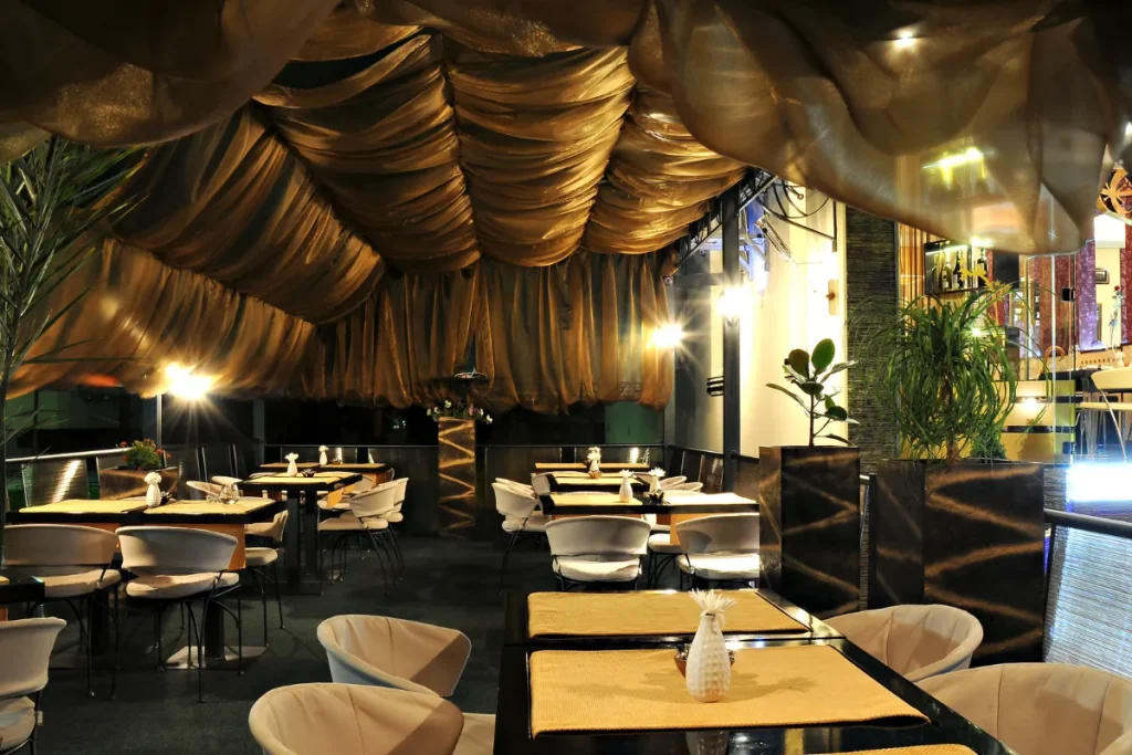 Restaurant : comment l'agencement et l'ambiance façonnent l'expérience client (et la rentabilité)